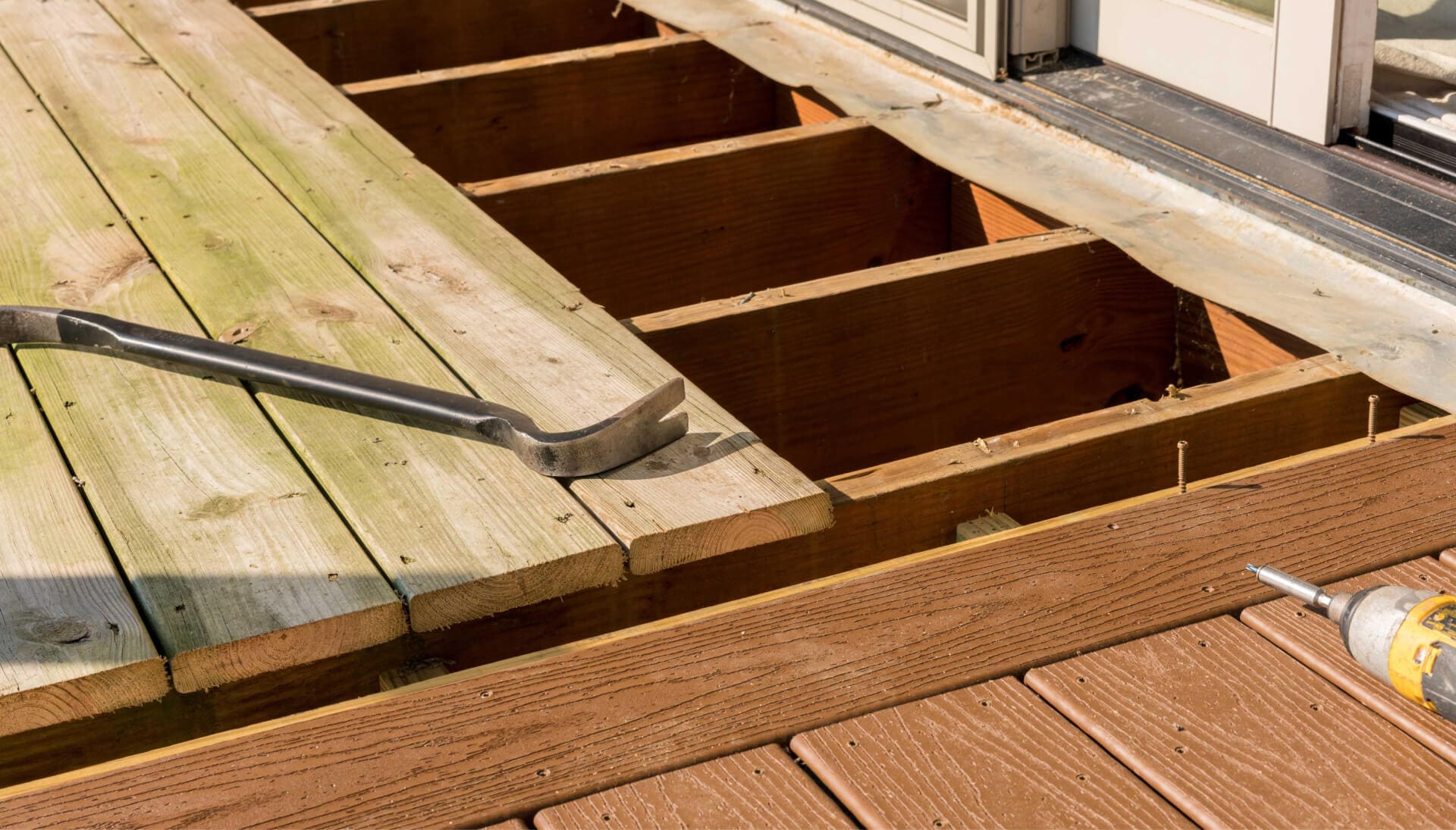 We offer the best deck repair services in Vancouver, Washington